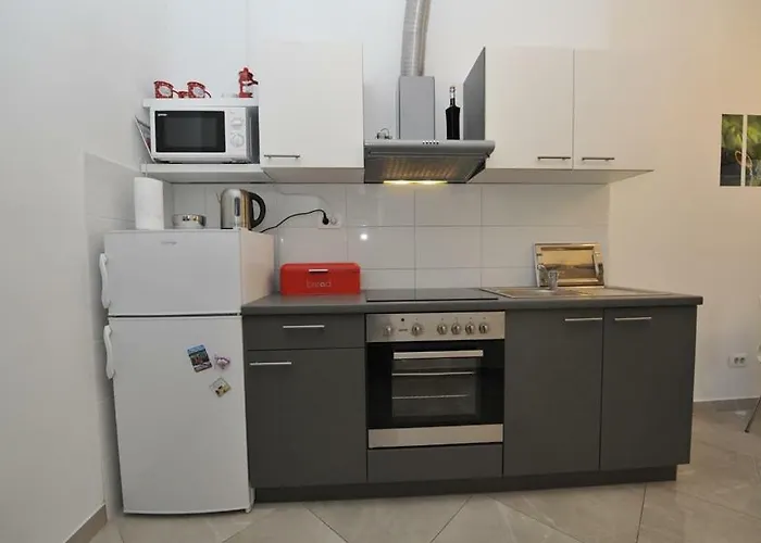 Mirakul Apartament *