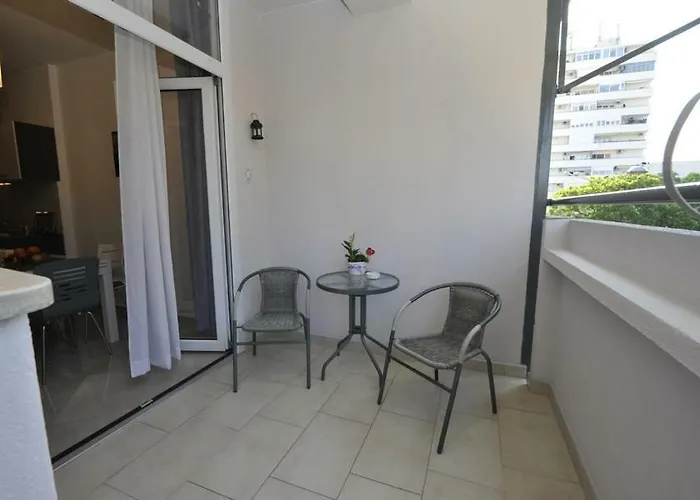 Mirakul Apartament *