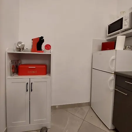 Mirakul Apartment