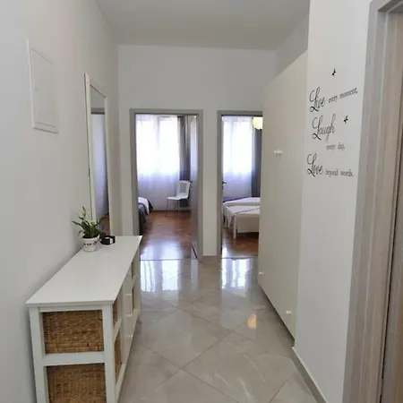 Mirakul Apartment Split