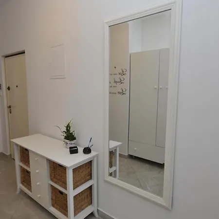Mirakul Apartment